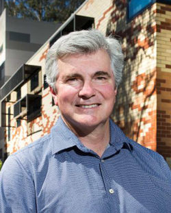 Headshot of Mark Howden